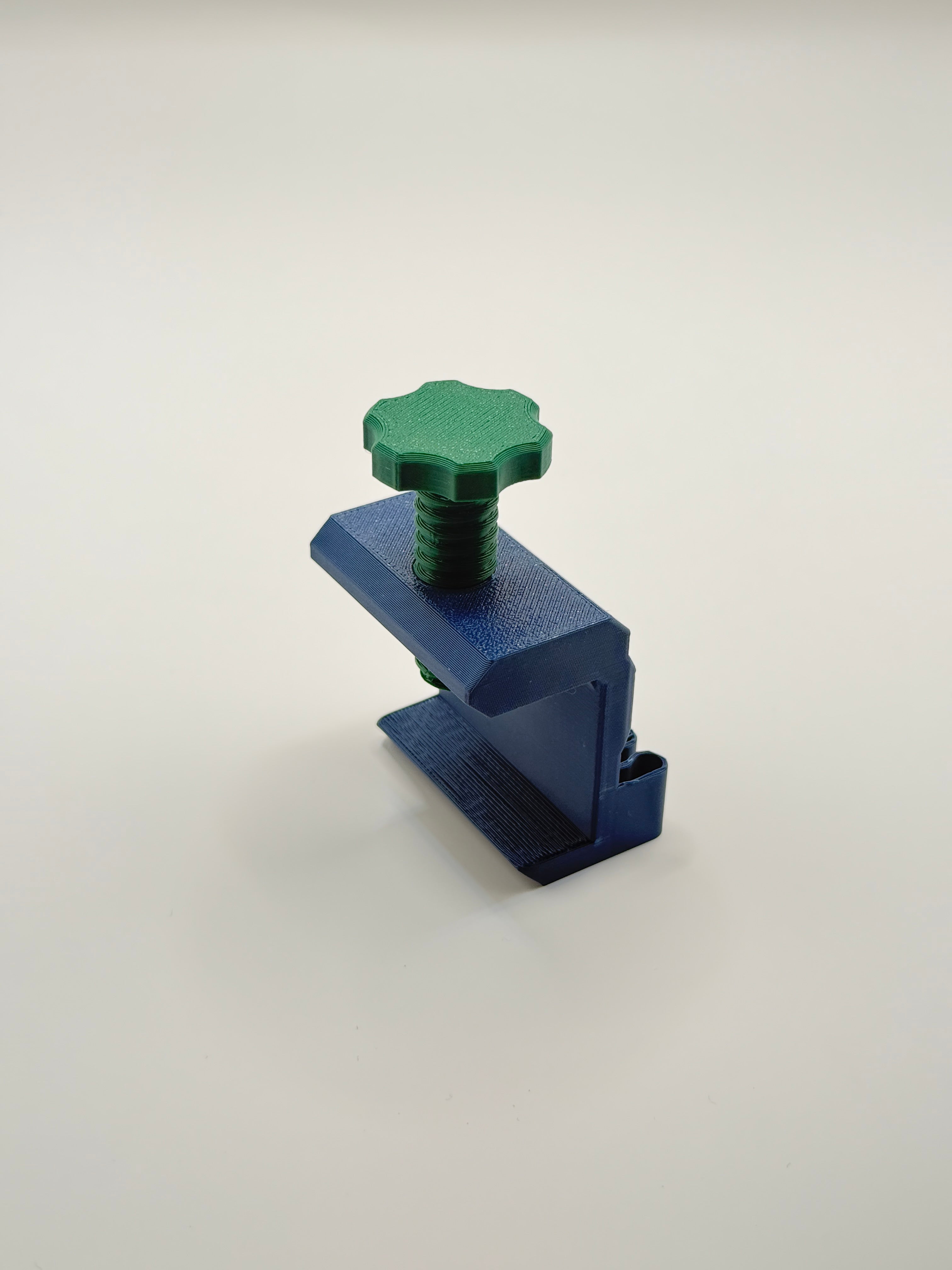 Cord Buddy Clip (6 Pack)